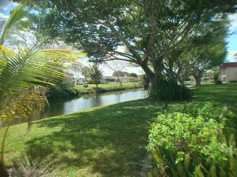 A home in Royal Palm Beach