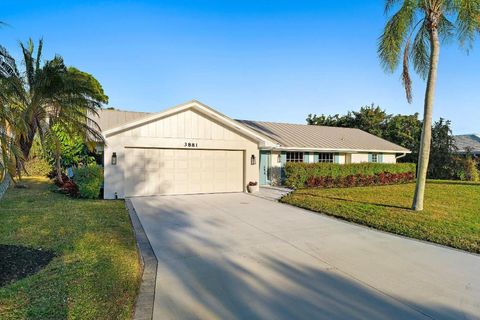 3881 SE Fairway W Stuart FL 34997