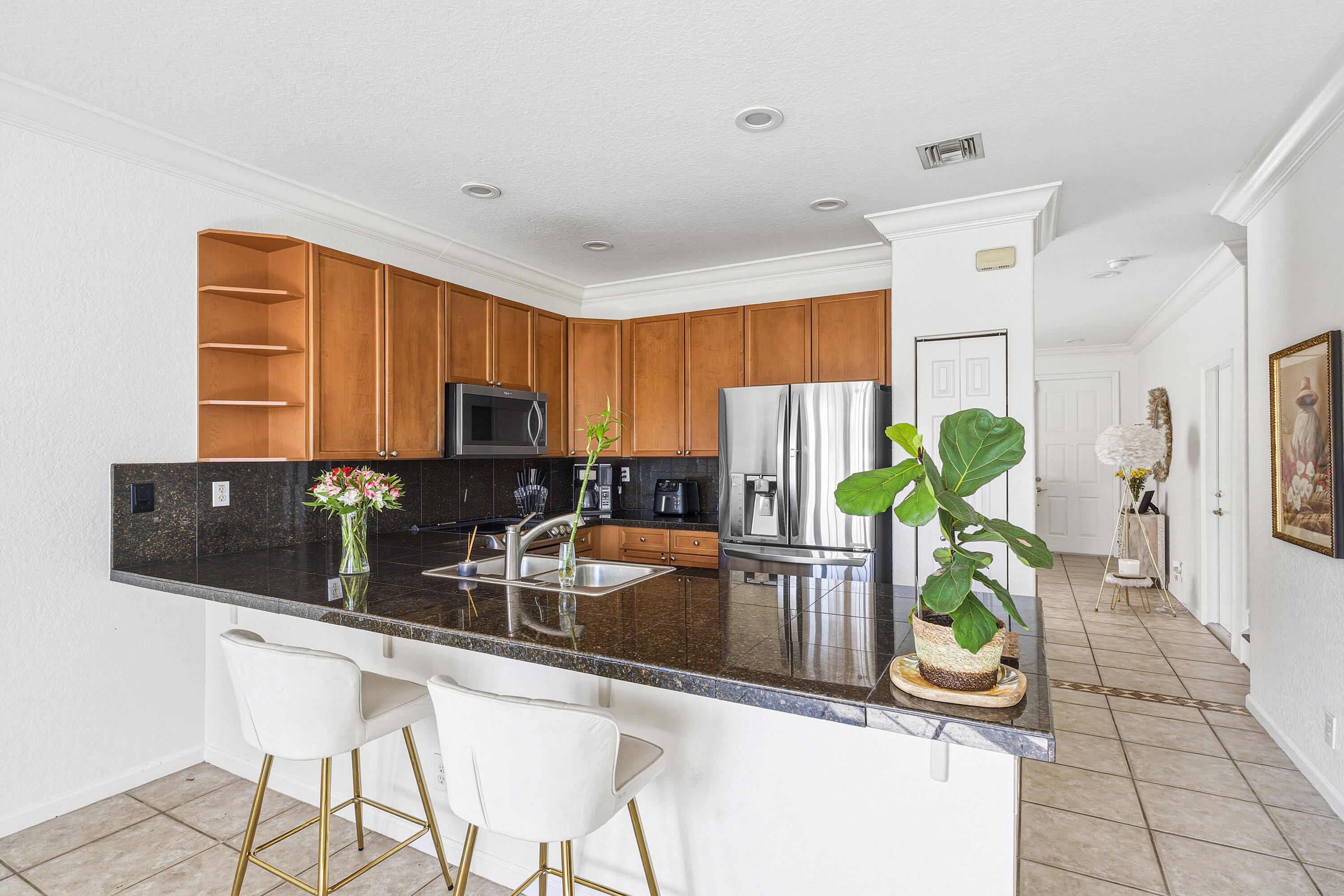 BRIGER PARS G, H AND J - Residential Lease