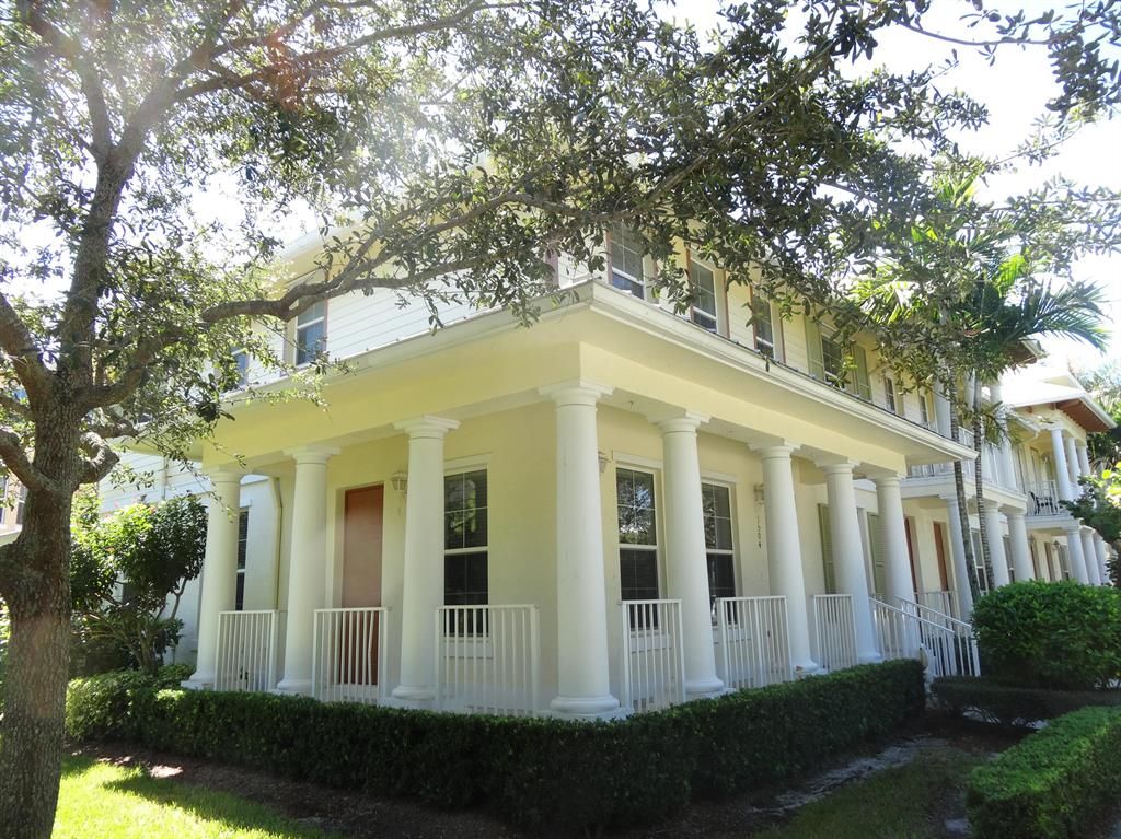 Photo of 1504 W Frederick Small Road Rd, Jupiter, FL 33458 (MLS # R10714611)