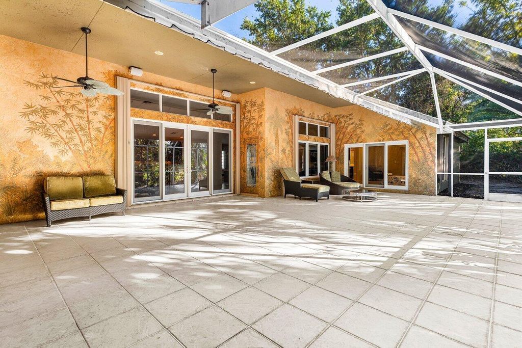 Photo of 7812 Edinburough Lane, Delray Beach, FL 33446 (MLS # R11160733)