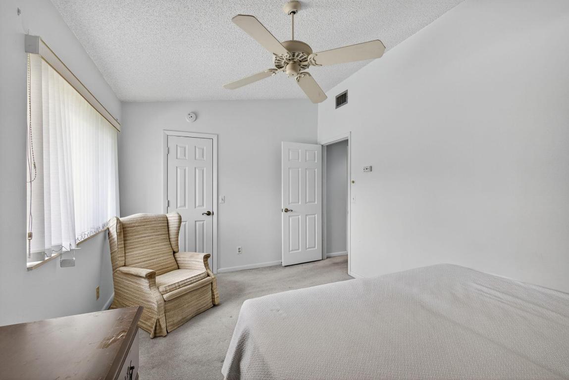 VILLAGE WALK - Residential