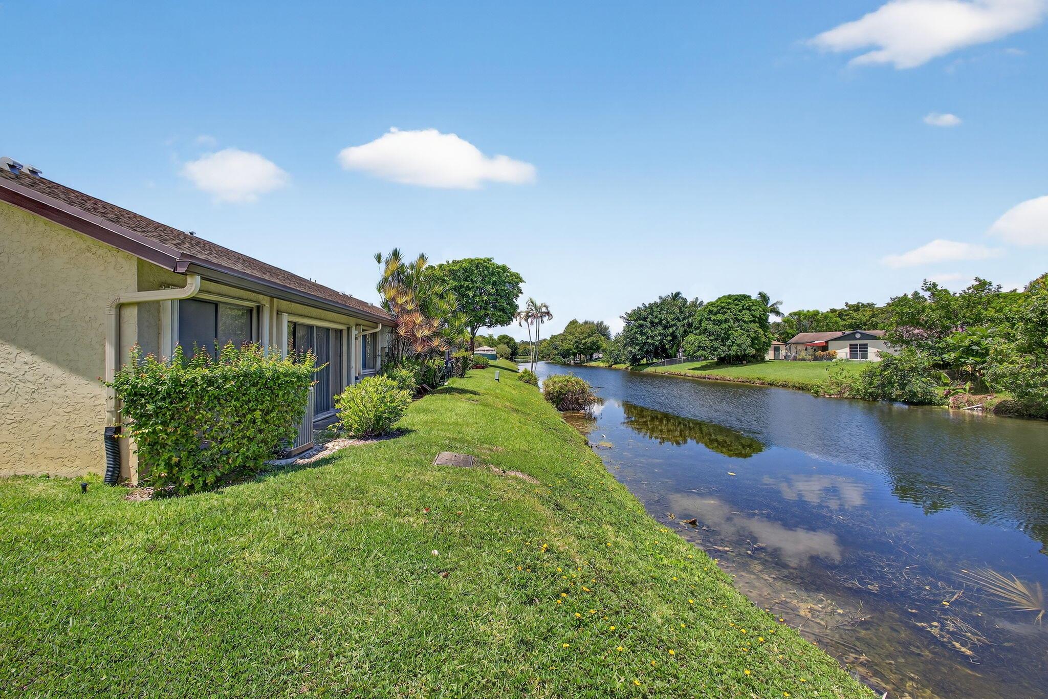 VILLAGE WALK - Residential