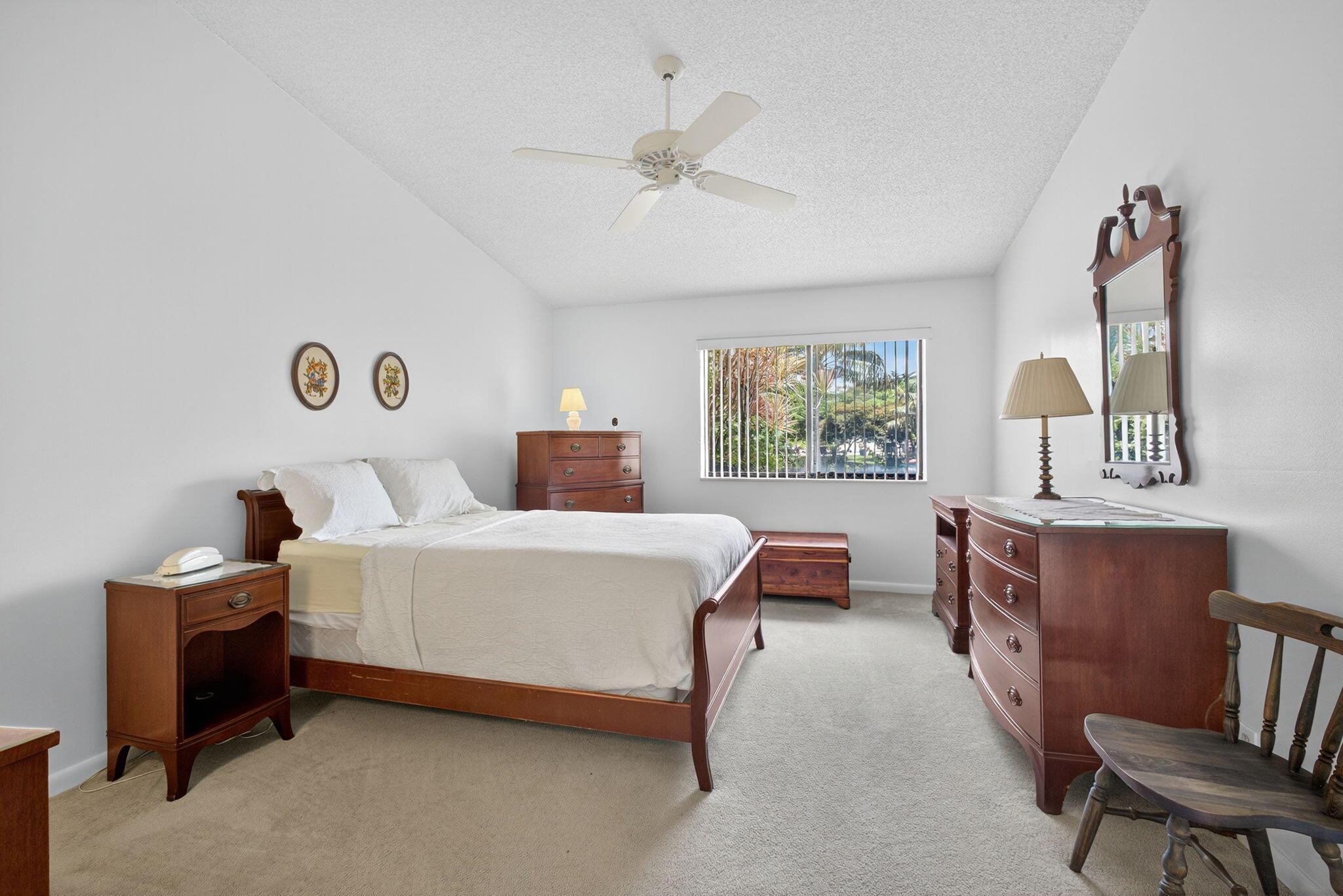 VILLAGE WALK - Residential