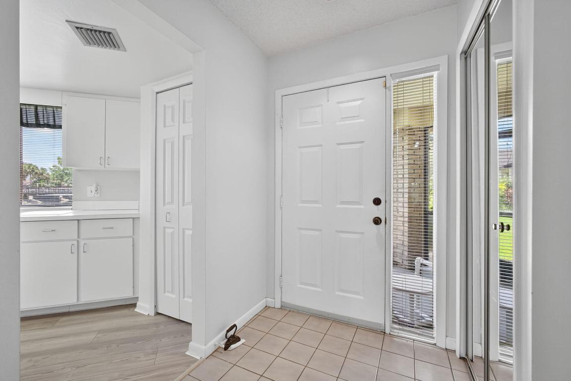 VILLAGE WALK - Residential