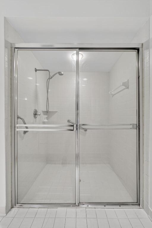 VILLAGE WALK - Residential