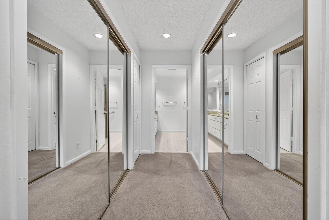 VILLAGE WALK - Residential