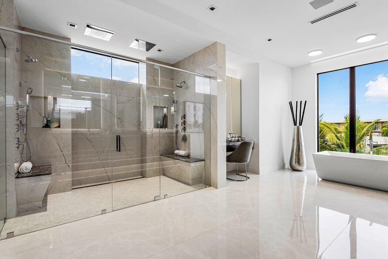 SUN AND SURF CLUB COMMUNITY - Residential