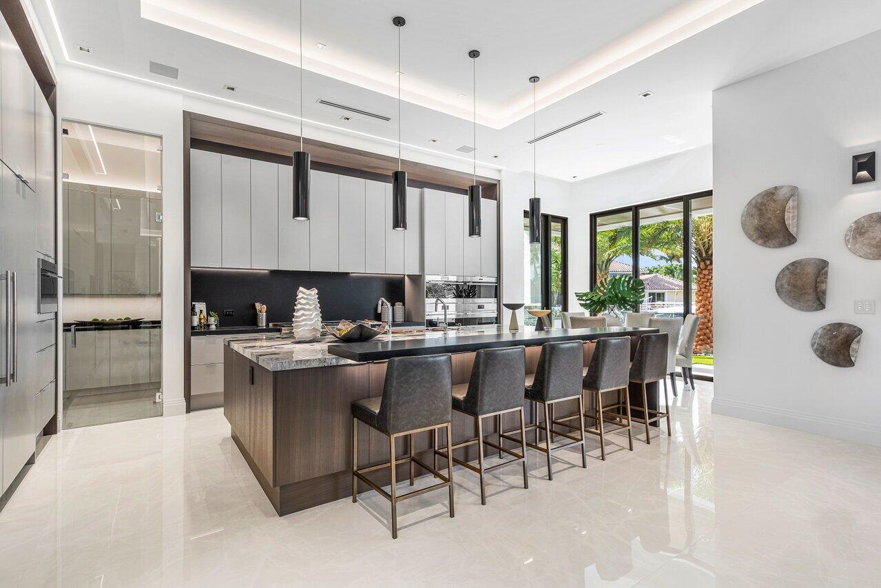 SUN AND SURF CLUB COMMUNITY - Residential