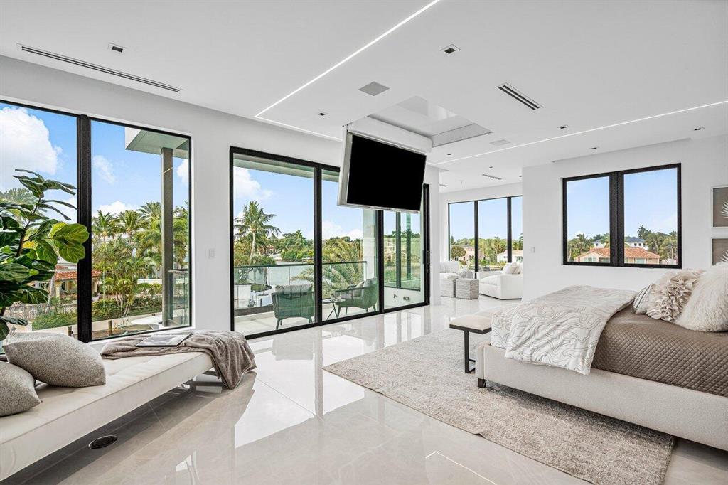 SUN AND SURF CLUB COMMUNI - Residential