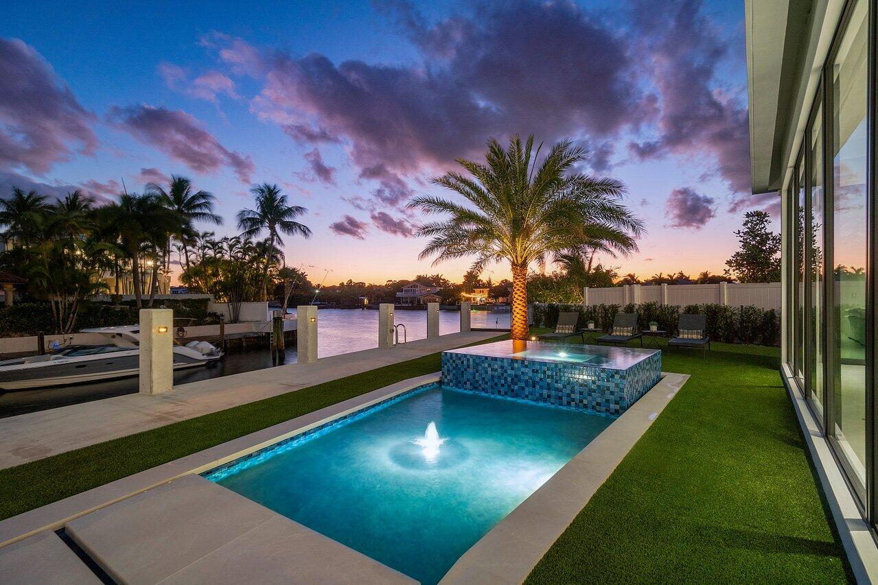 SUN AND SURF CLUB COMMUNITY - Residential