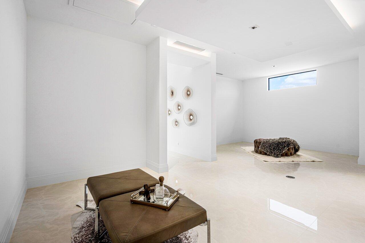 SUN AND SURF CLUB COMMUNITY - Residential