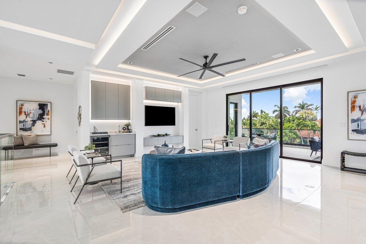 SUN AND SURF CLUB COMMUNITY - Residential