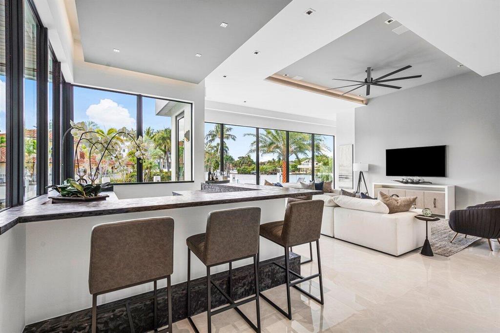 SUN AND SURF CLUB COMMUNI - Residential