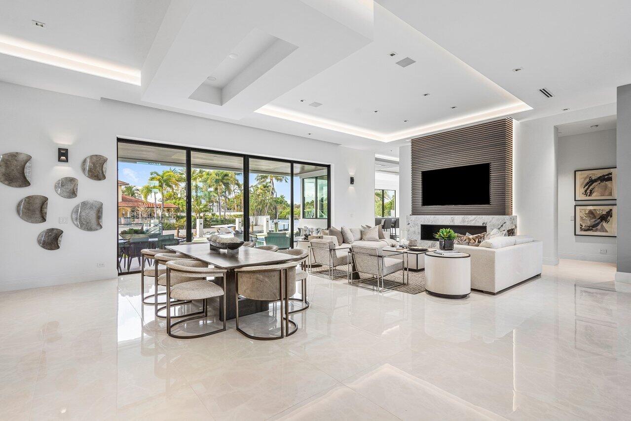 SUN AND SURF CLUB COMMUNITY - Residential