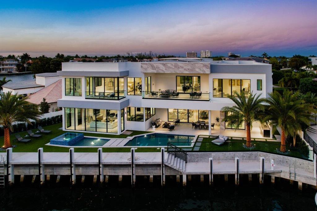 SUN AND SURF CLUB COMMUNI - Residential