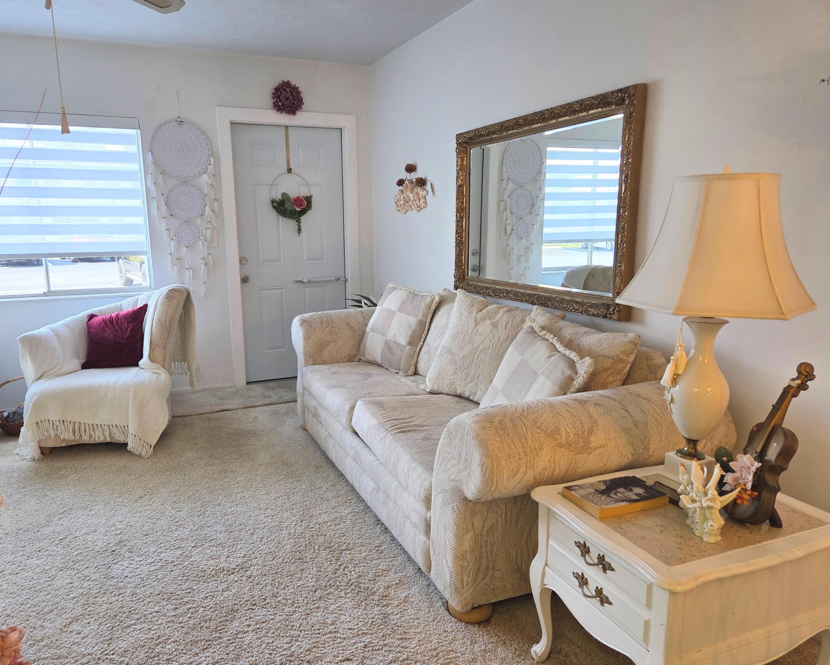 LAKESIDE POINT APT 5 CONDO - Residential