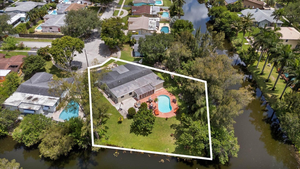 Photo of 8951 SW 51st Place, Cooper City, FL 33328 (MLS # B26046247)