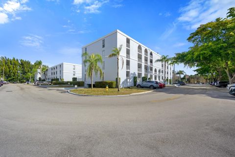 A home in Pembroke Pines