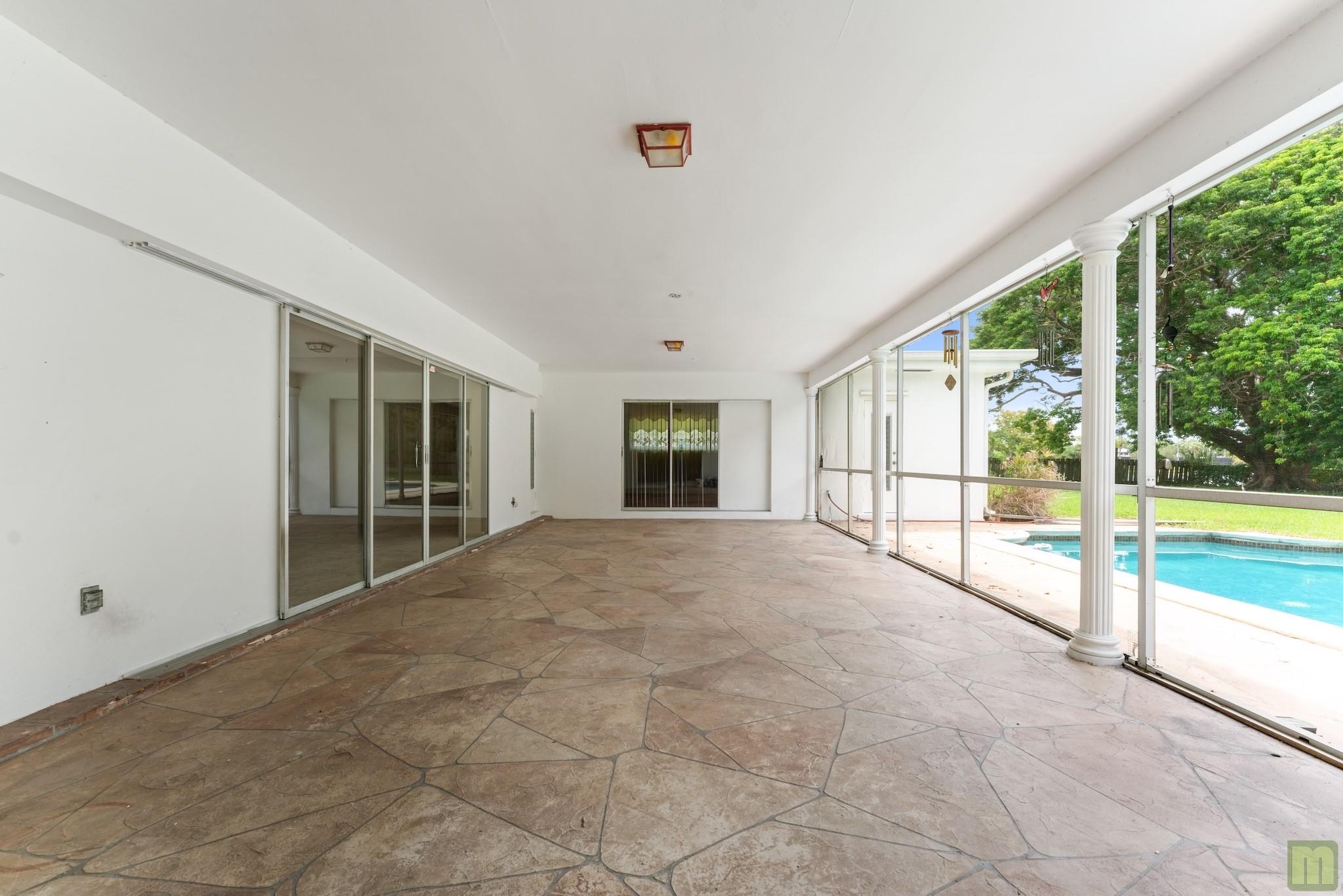 PALM BCH FARMS - Residential