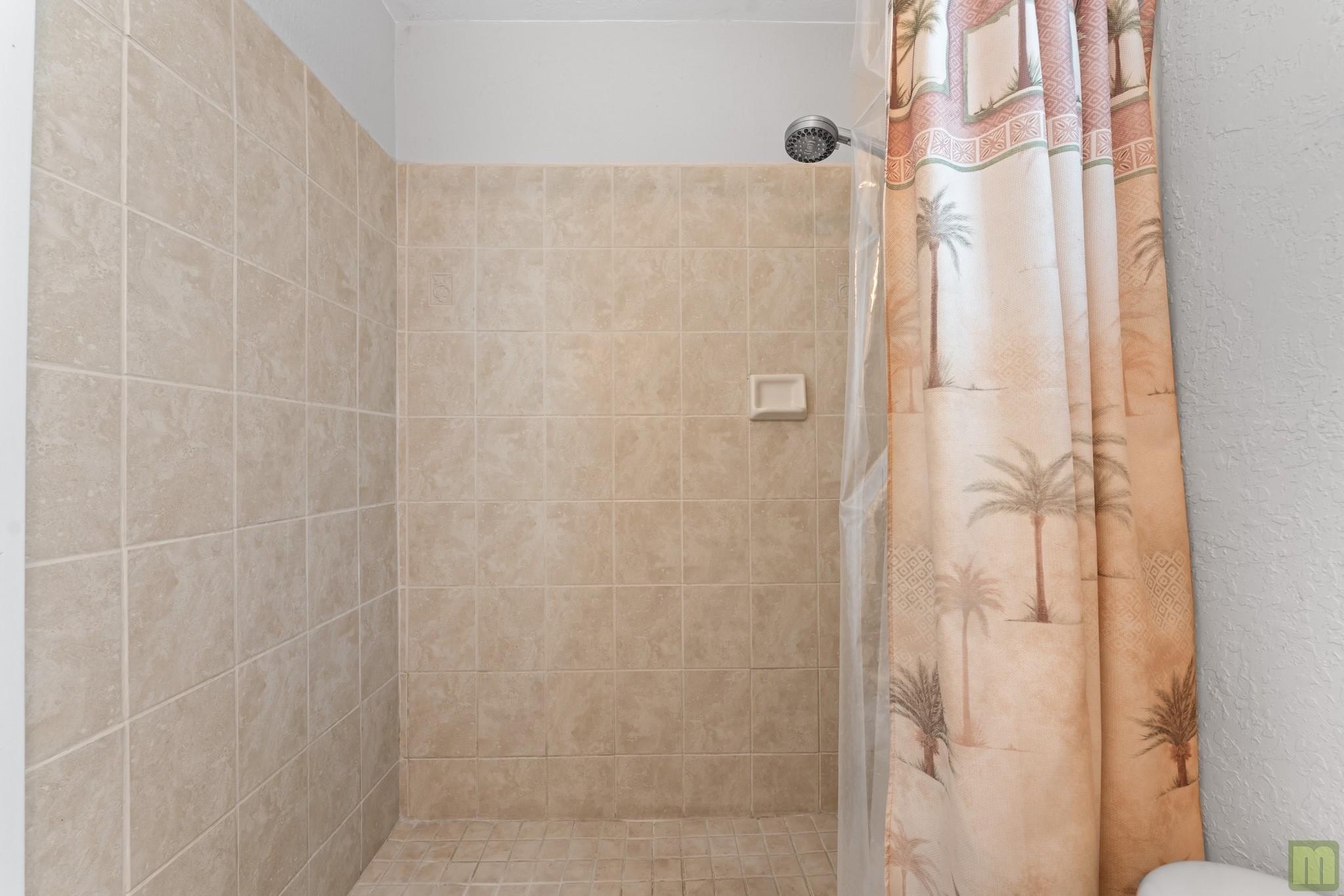 PALM BCH FARMS - Residential