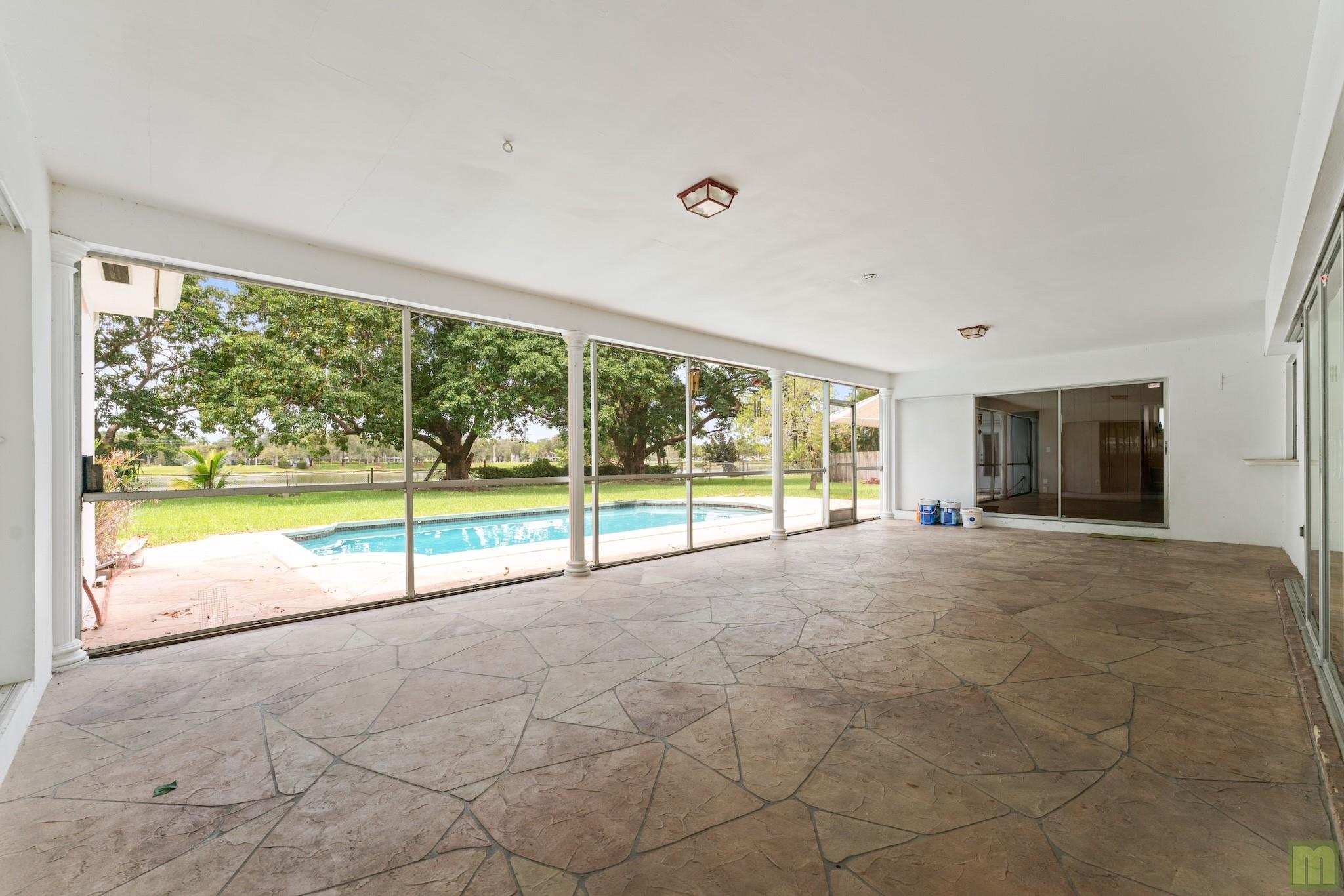 PALM BCH FARMS - Residential