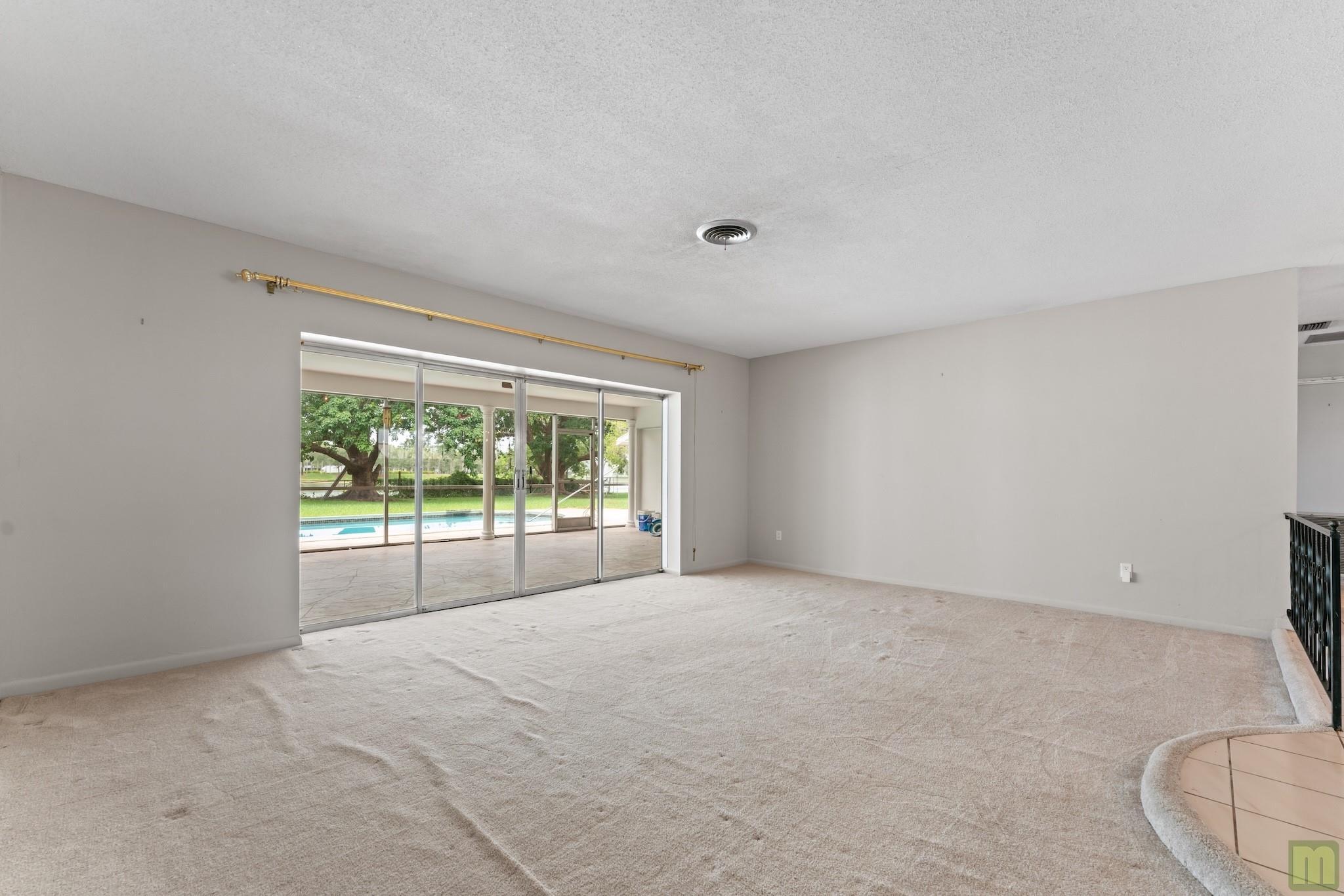 PALM BCH FARMS - Residential