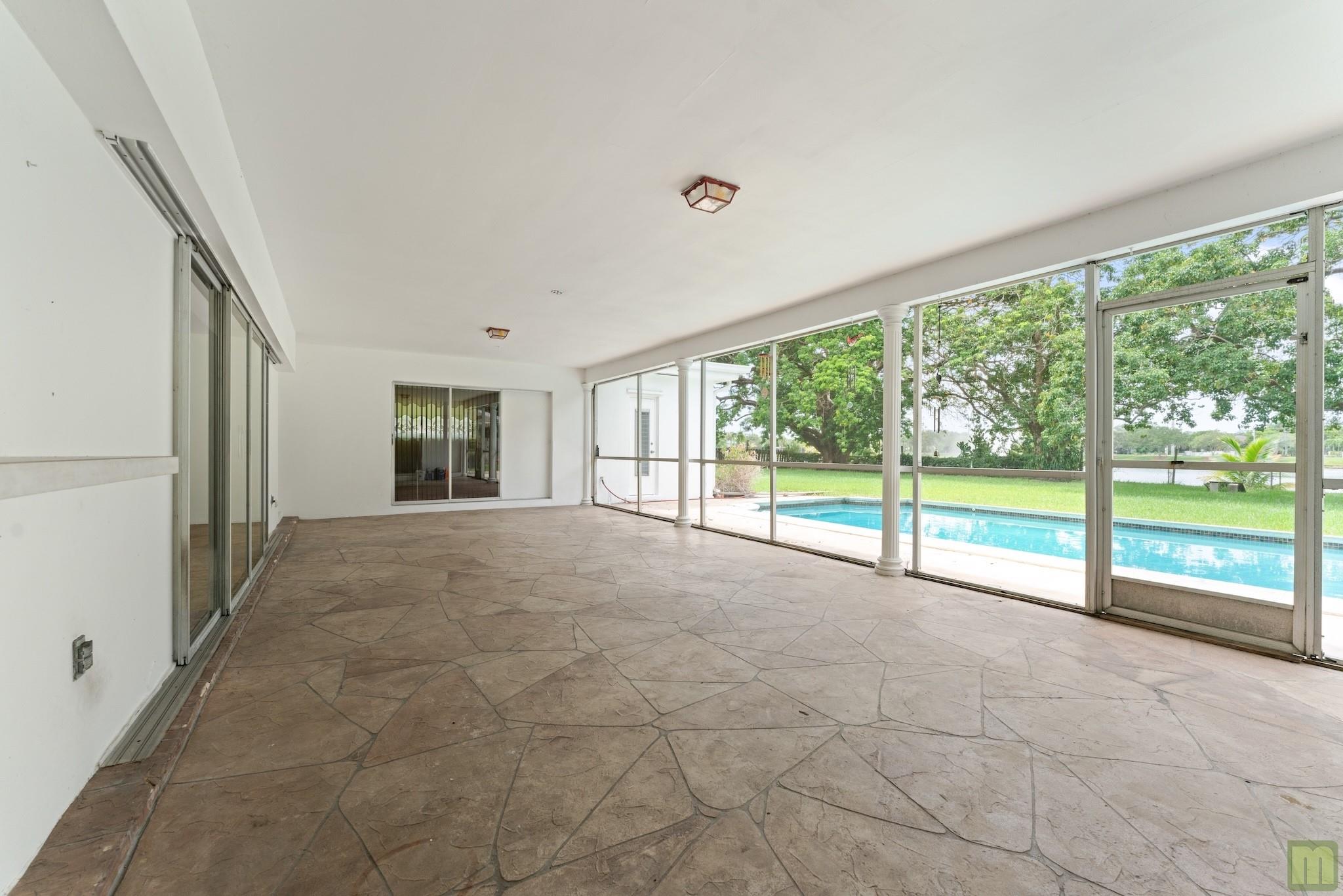 PALM BCH FARMS - Residential