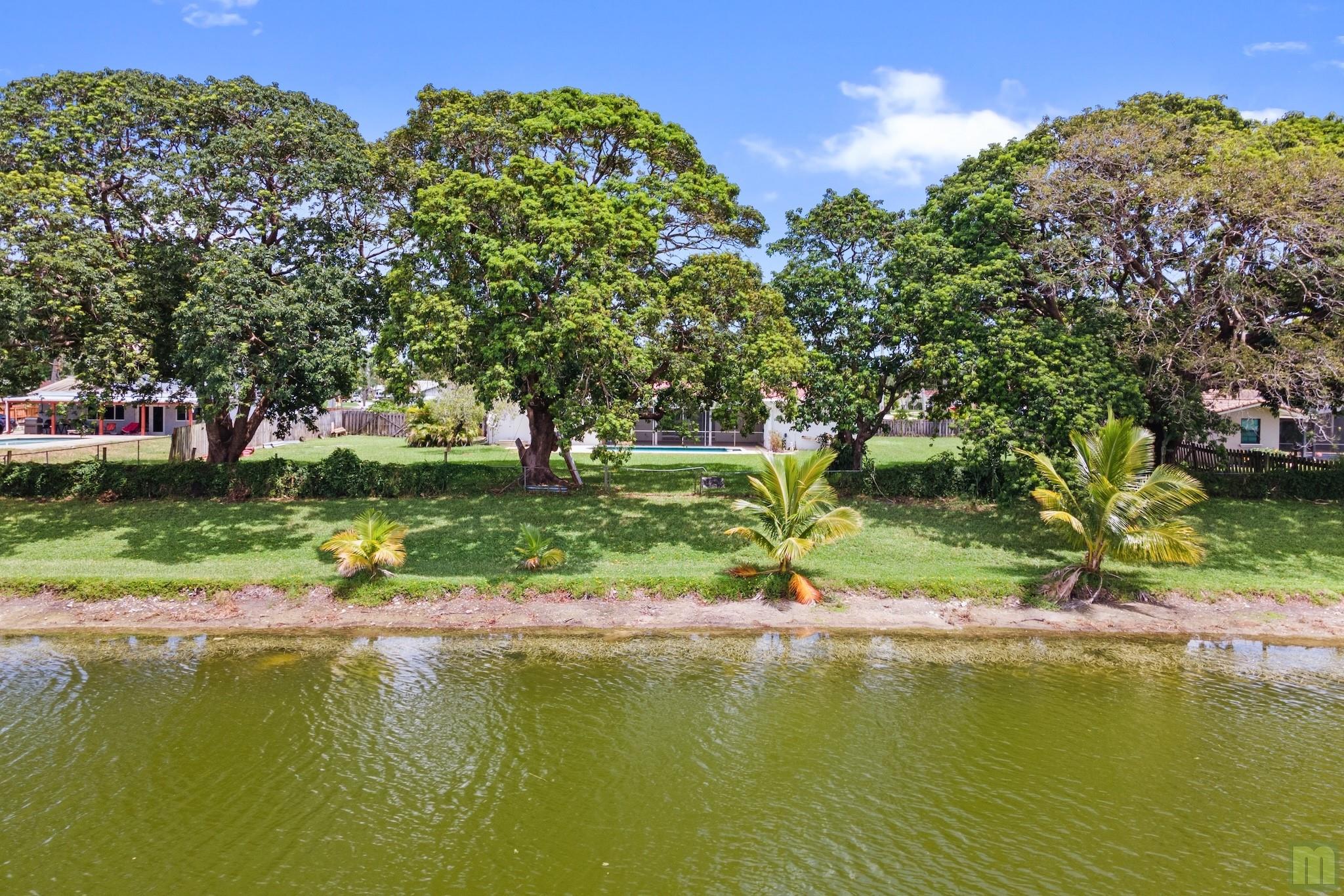PALM BCH FARMS - Residential