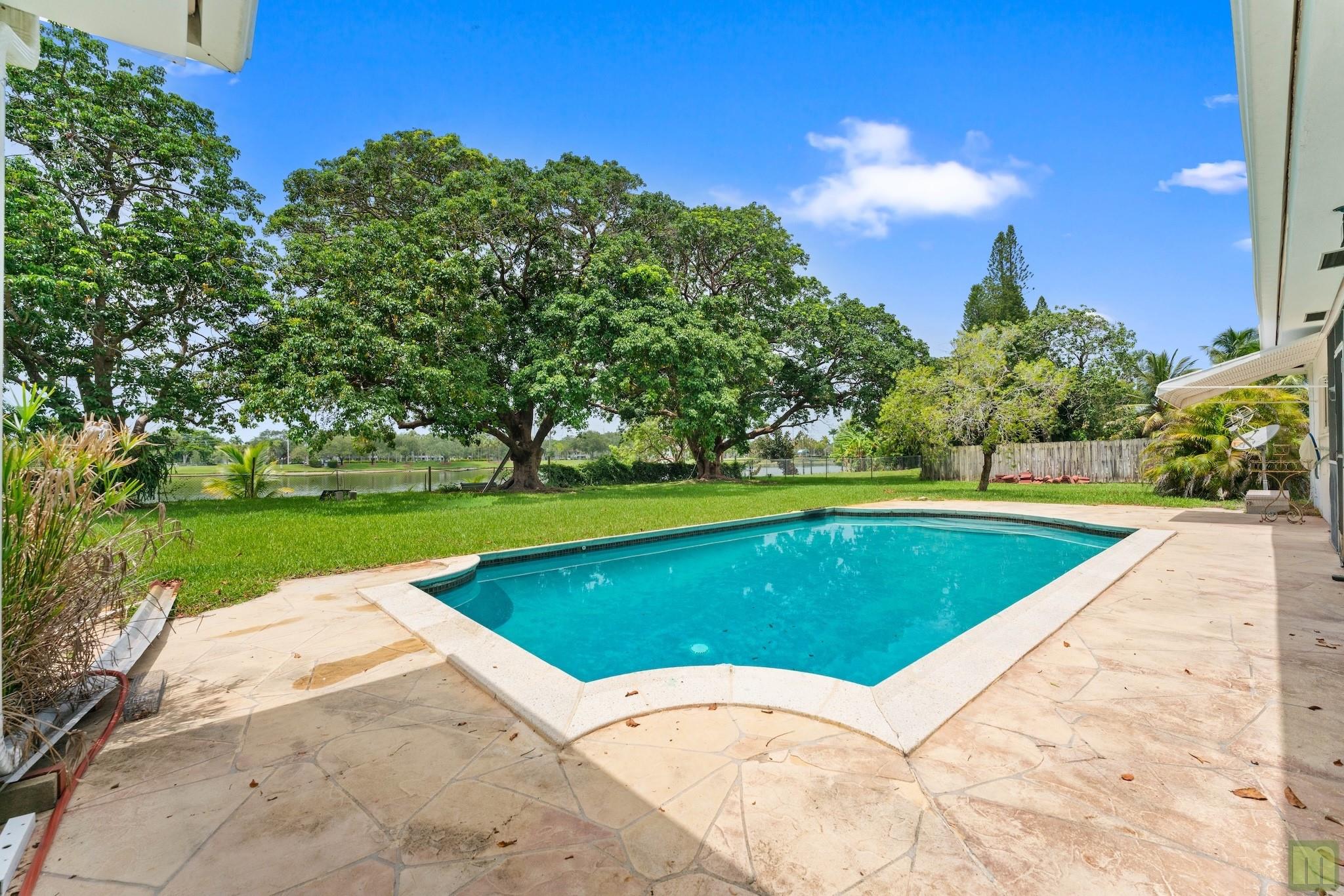 PALM BCH FARMS - Residential