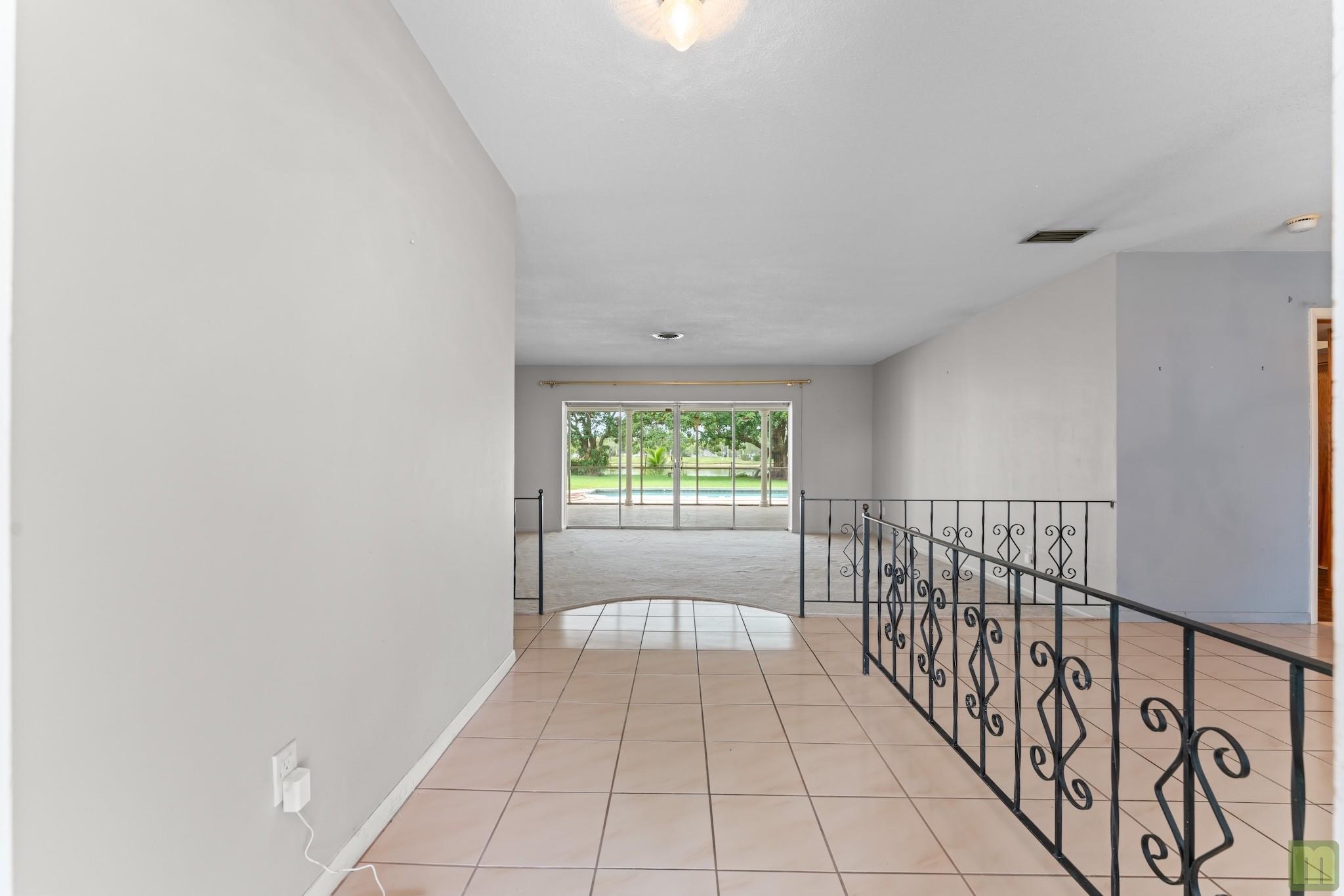801 NW 45th Ave
