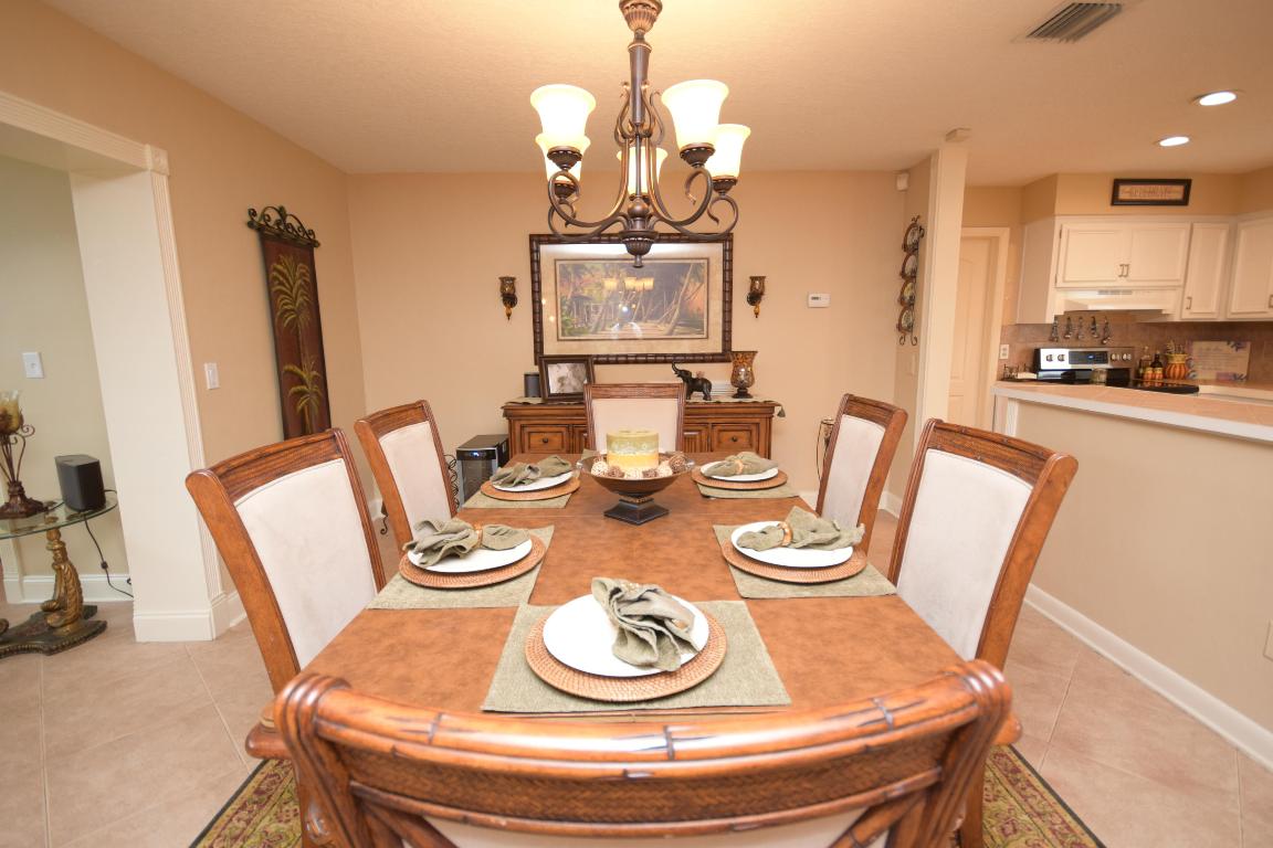 BOCA RATON SQUARE - Residential