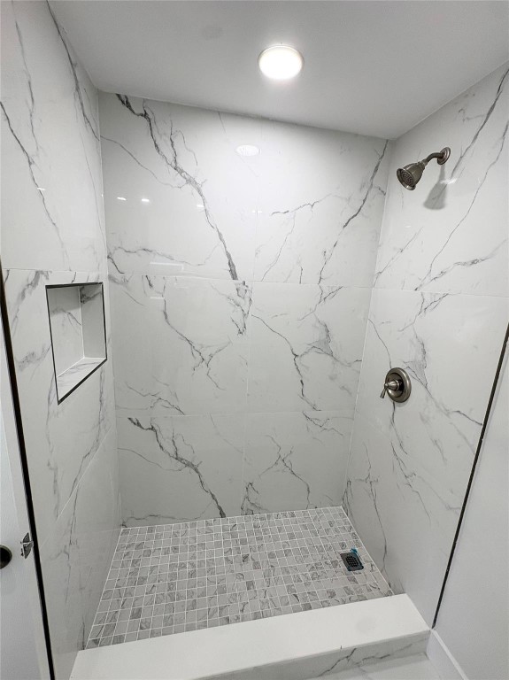 Coral Spgs Lakes 68-12 B - Residential