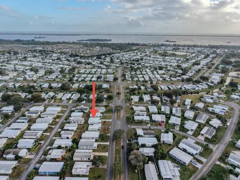 904 Barefoot Boulevard, Barefoot Bay, FL MLS: R11045358