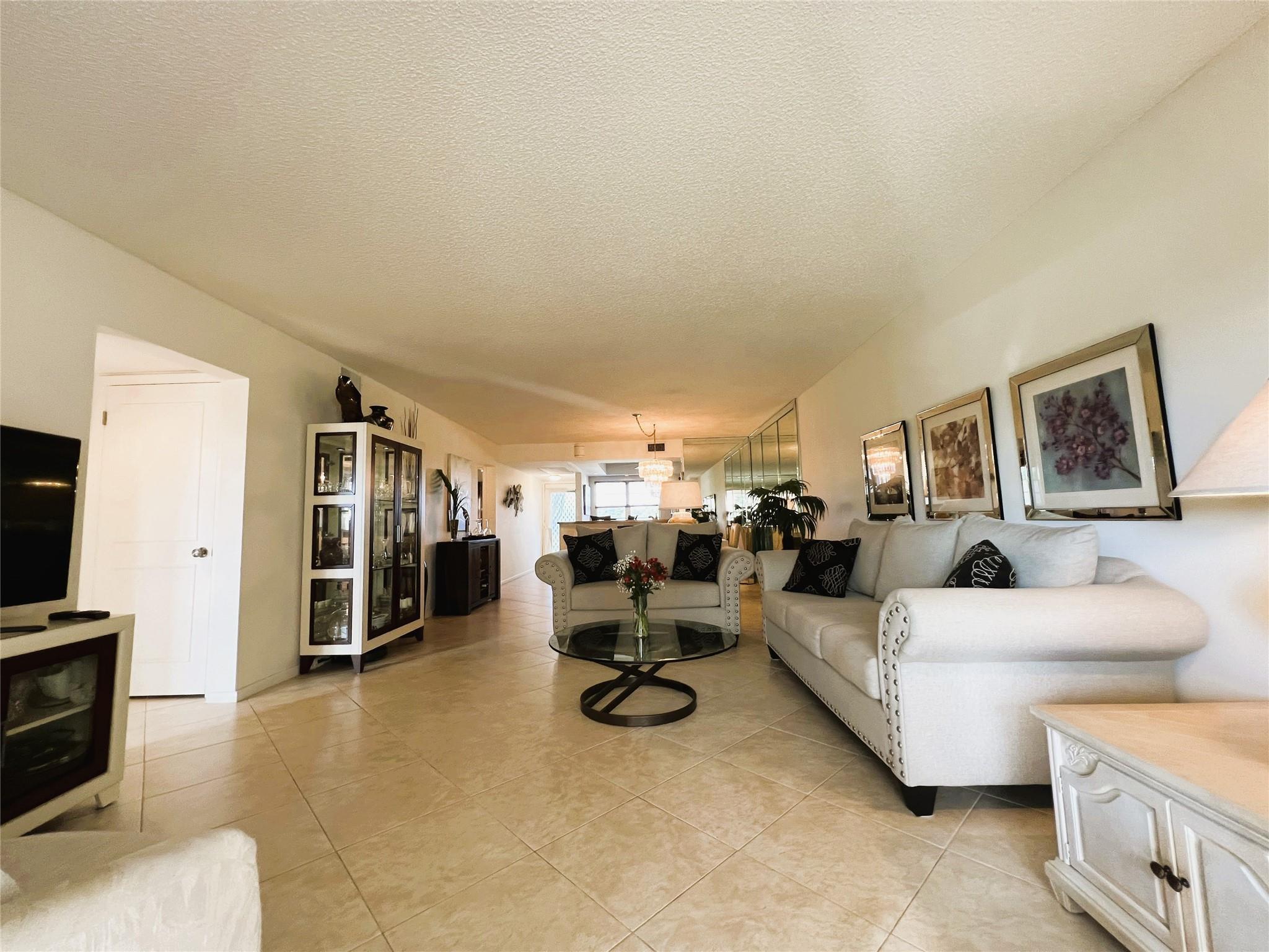 WYNMOOR - Residential