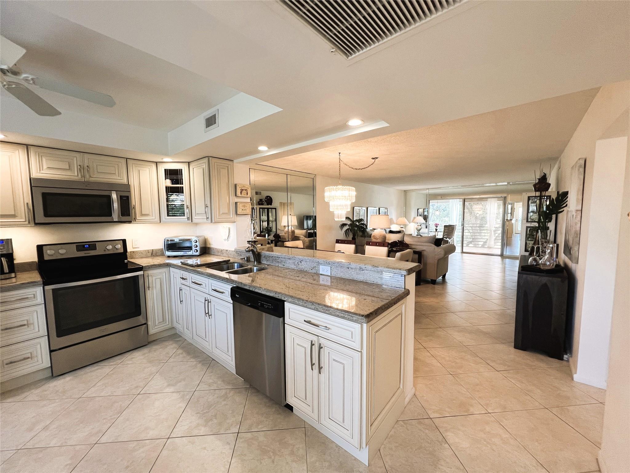 WYNMOOR - Residential