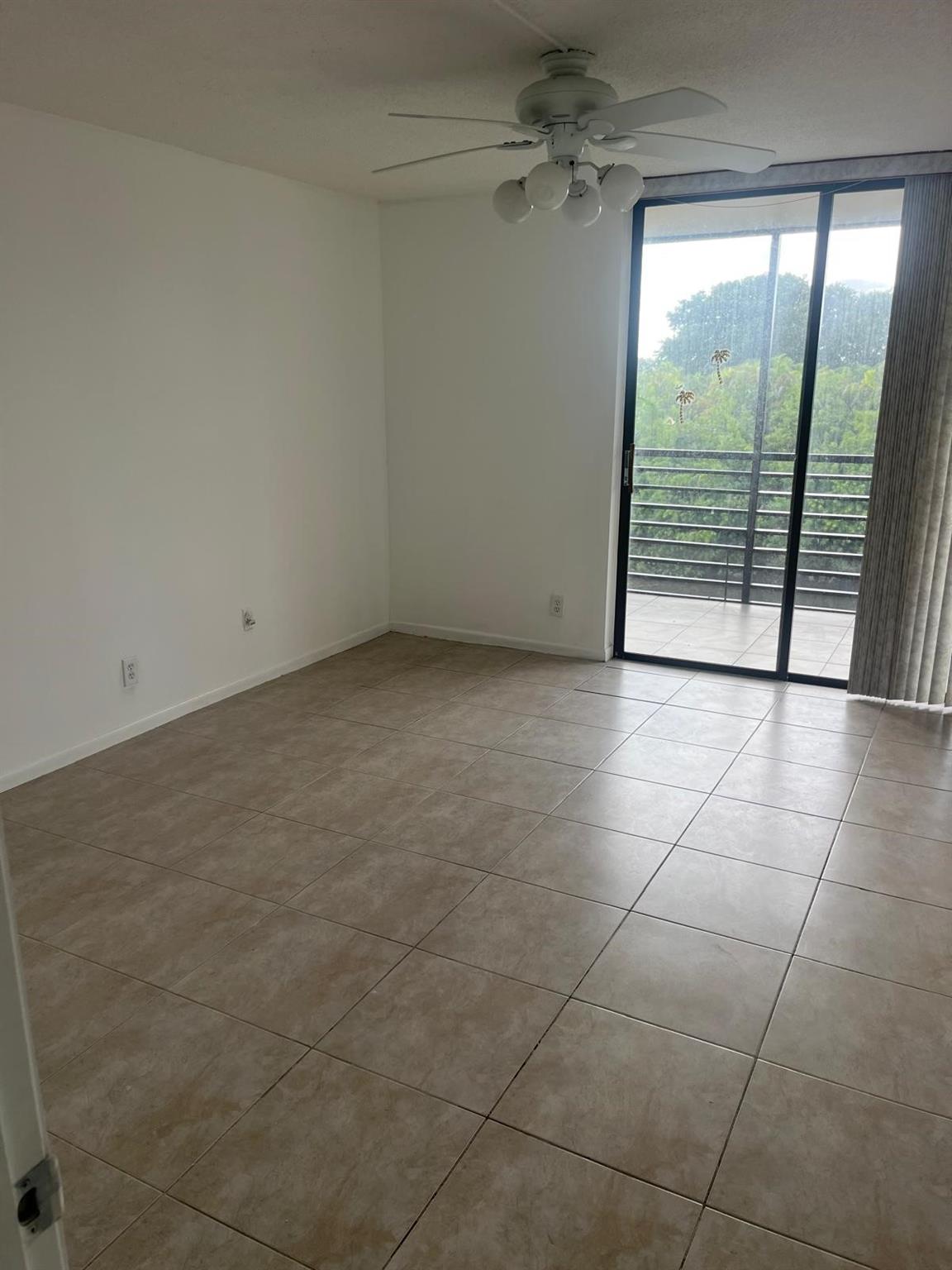 Concord Village Condo IV - Residential Lease