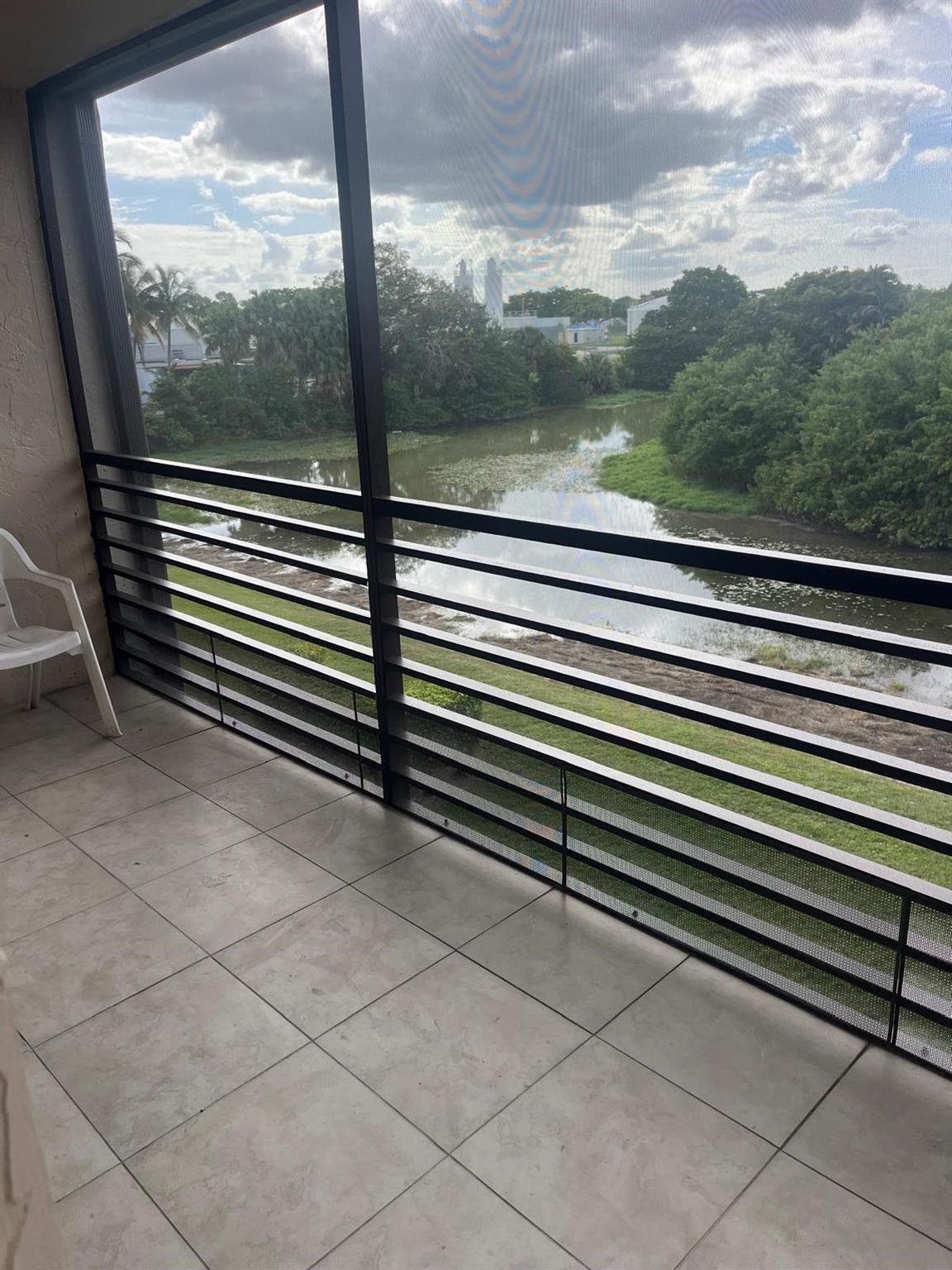 Concord Village Condo IV - Residential Lease