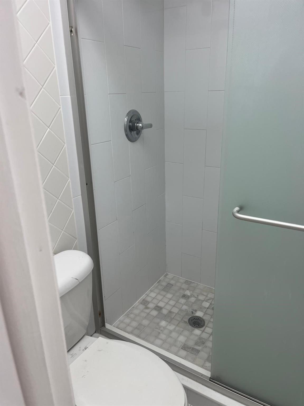 Concord Village Condo IV - Residential Lease