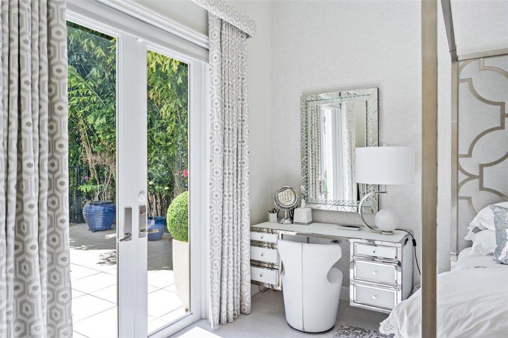 OLD PALM 4 - Residential