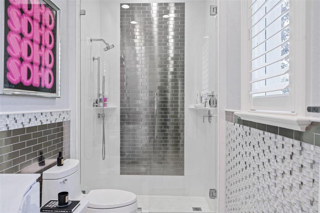 OLD PALM 4 - Residential