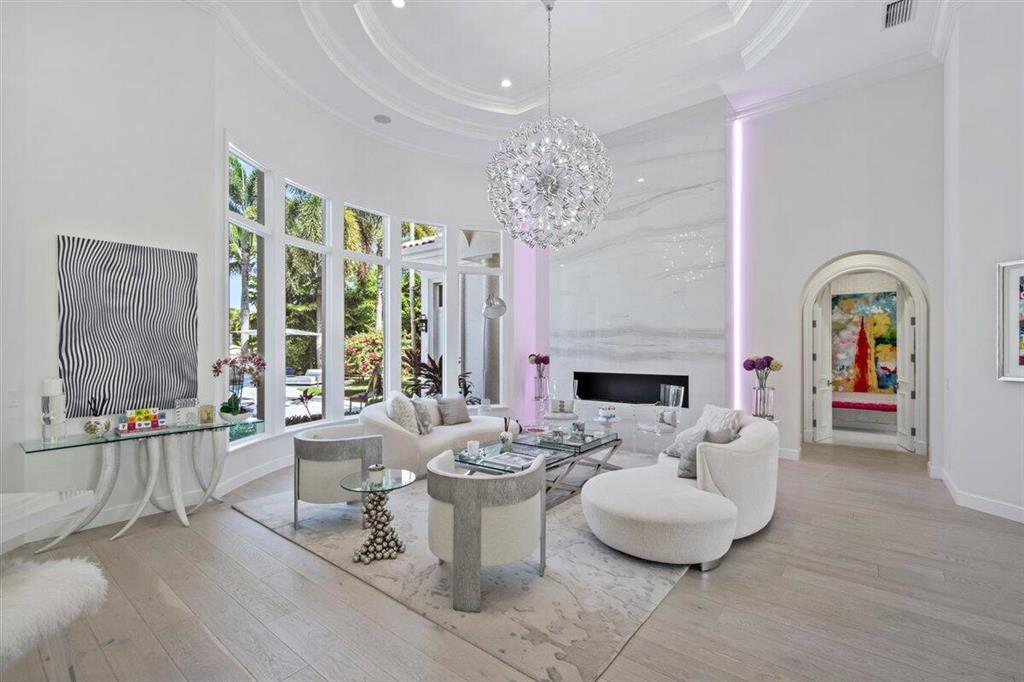 OLD PALM 4 - Residential