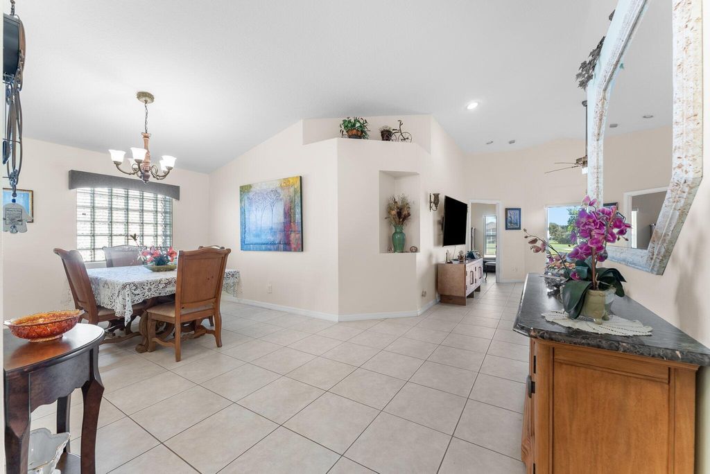 Photo of 8055 Duomo Circle, Boynton Beach, FL 33472 (MLS # R11133118)