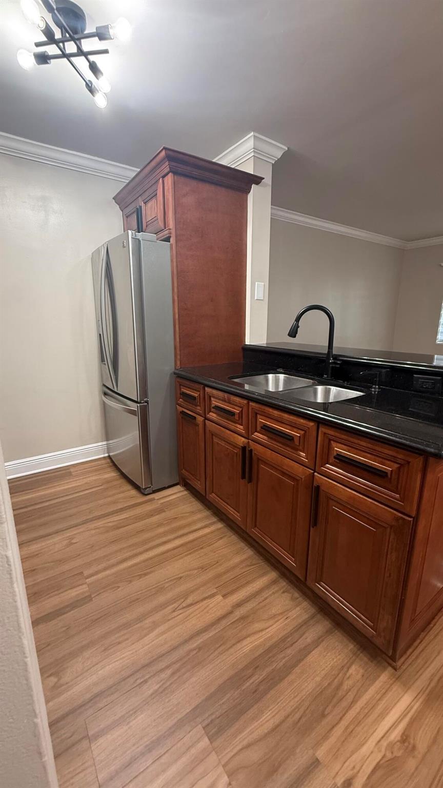 MEADOWS ON THE GREEN COND - Residential