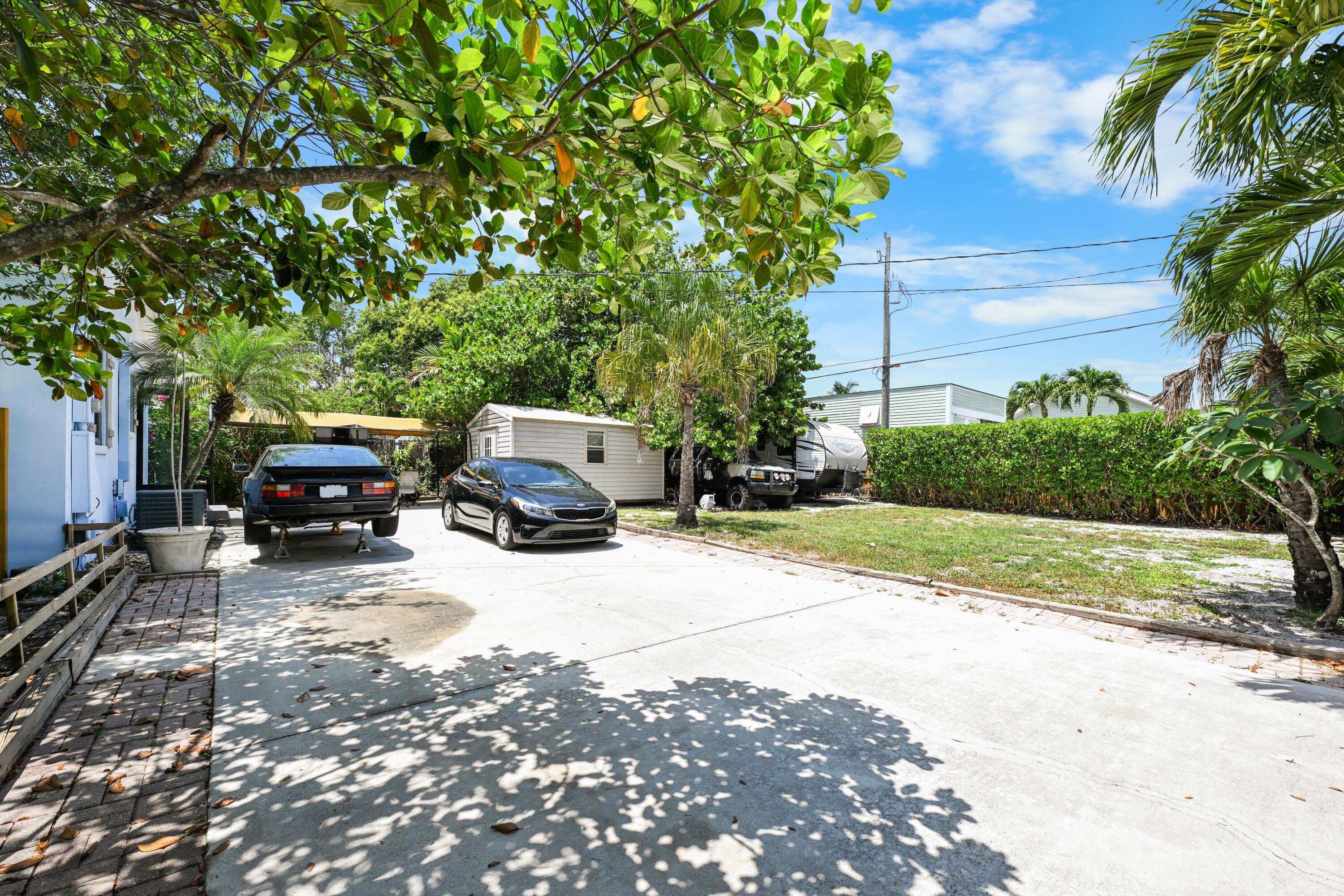 FLAMINGO PARK - Residential