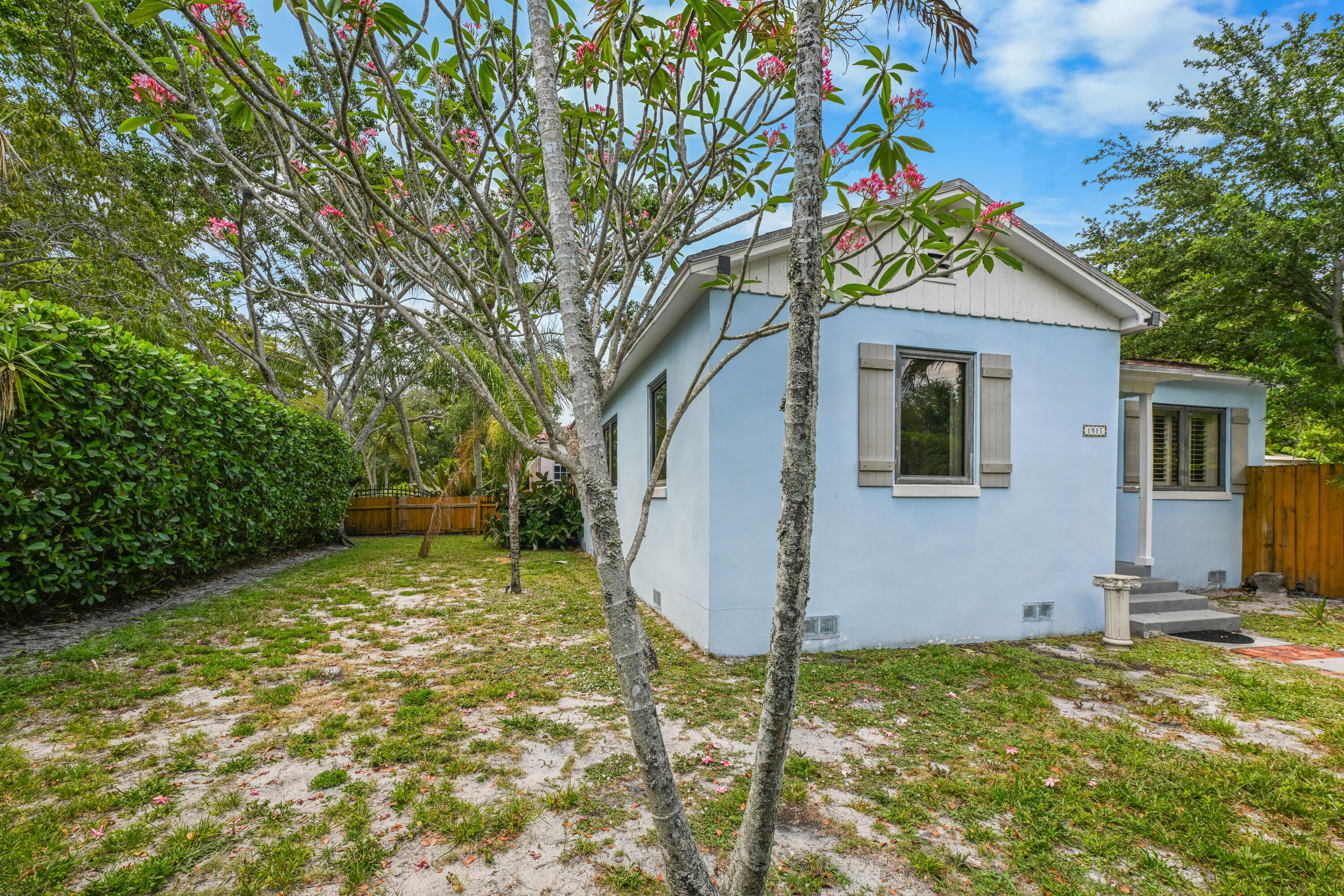 FLAMINGO PARK - Residential