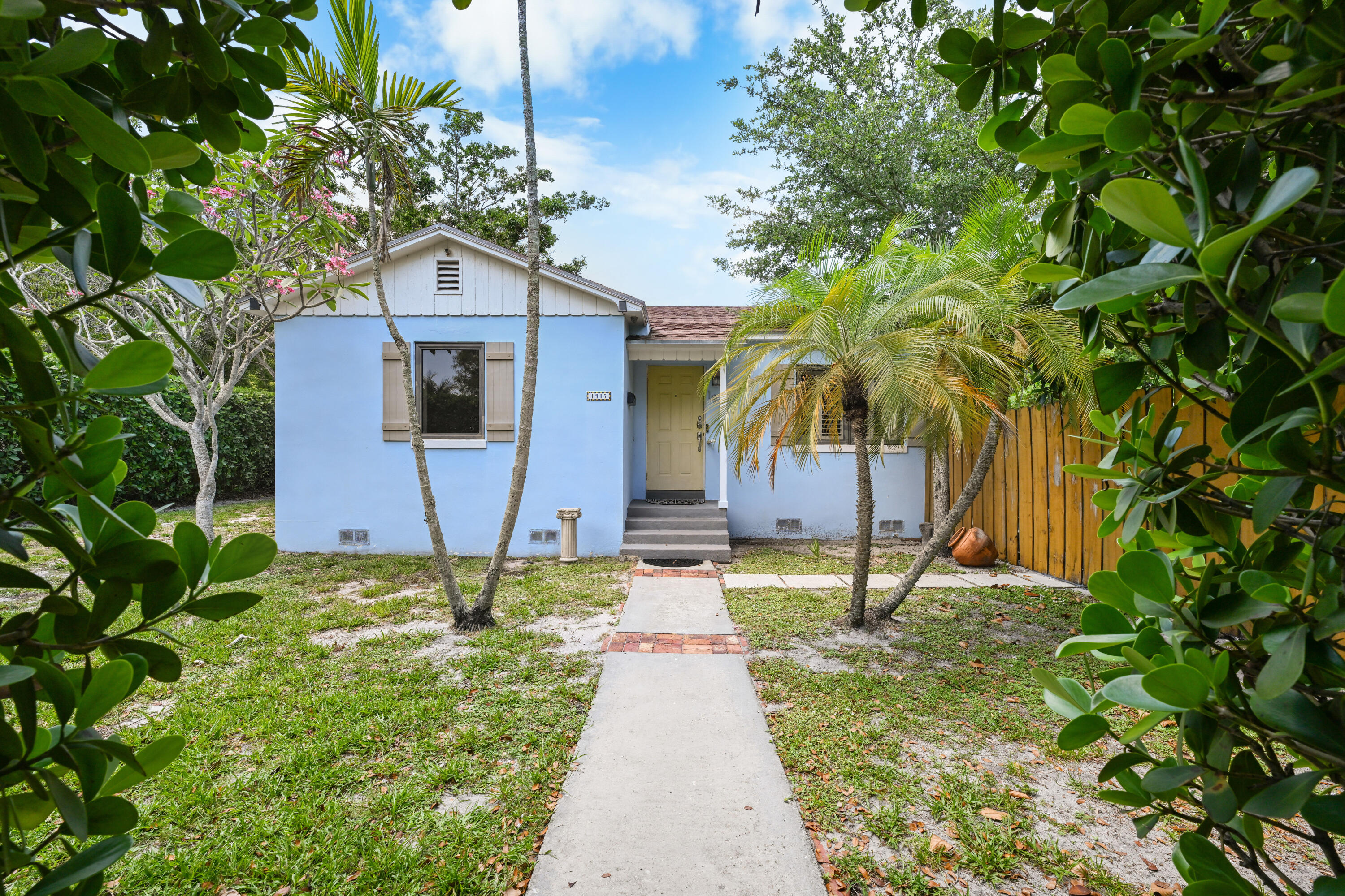 FLAMINGO PARK - Residential