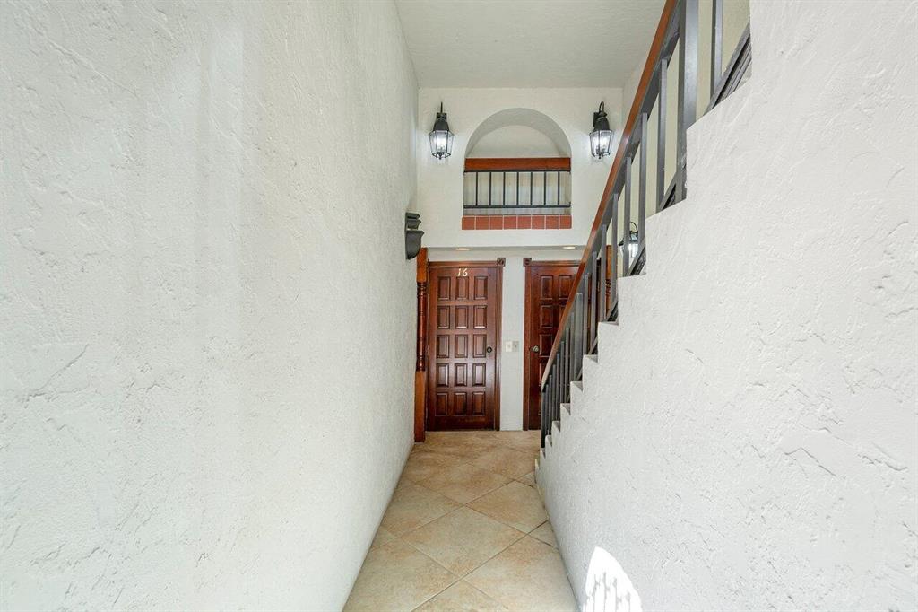 SEA RANCH CLUB OF BOCA II - Residential