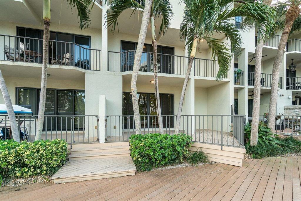 SEA RANCH CLUB OF BOCA II - Residential