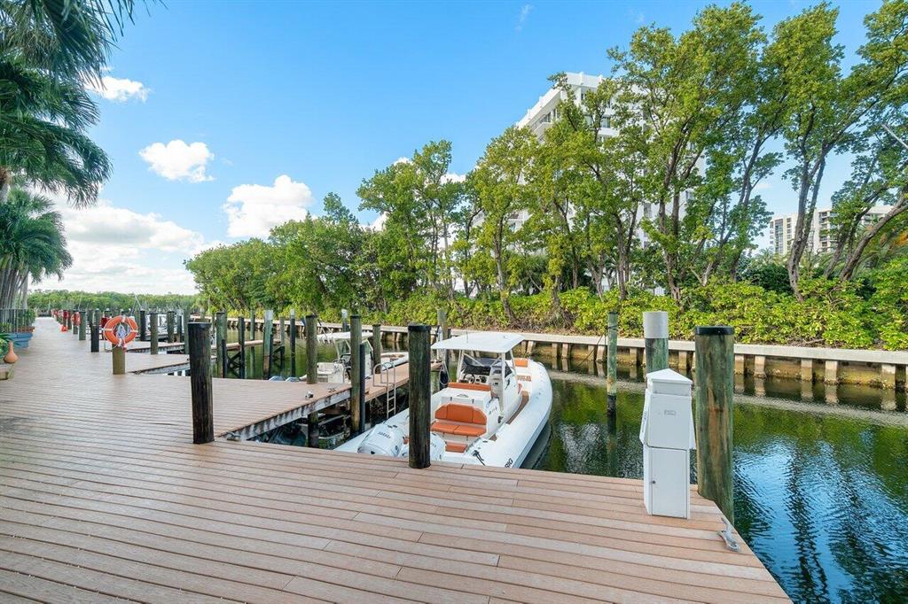 SEA RANCH CLUB OF BOCA II - Residential